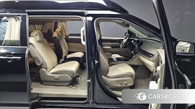 Kia Carnival 4th generation 2021 Черный из Кореи, фото 3