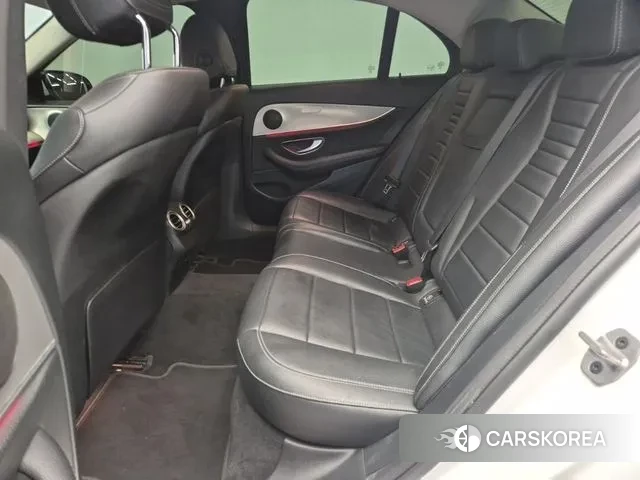 Mercedes-Benz E-Class W213 2018 Белый из Кореи, фото 3