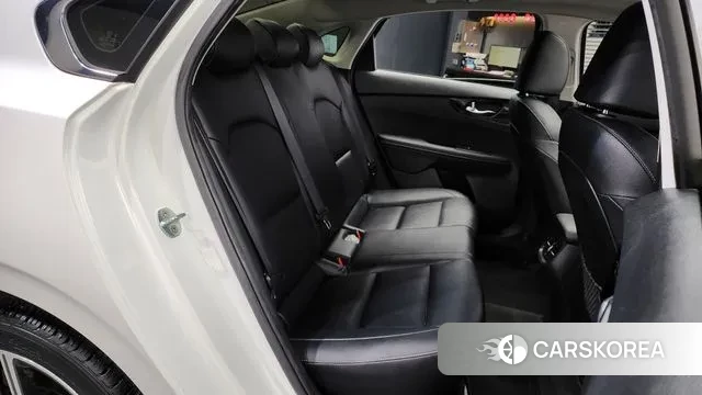 Kia Come New K3 2021 Белый из Кореи, фото 3