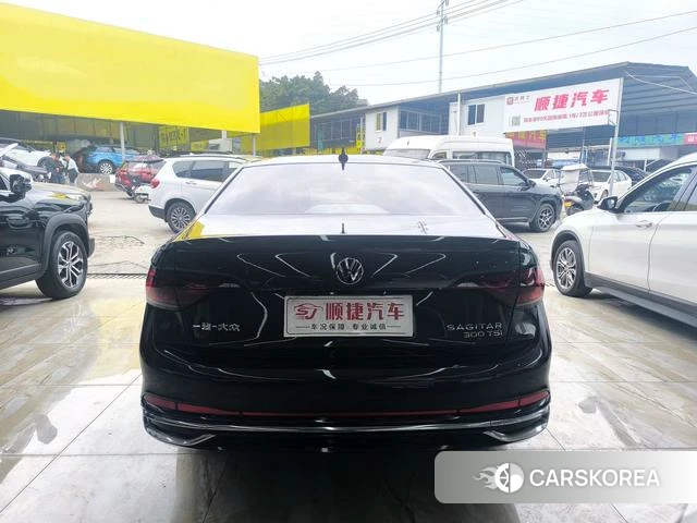 Volkswagen Sagitar 2024 Темно-серый из Китая, фото 3