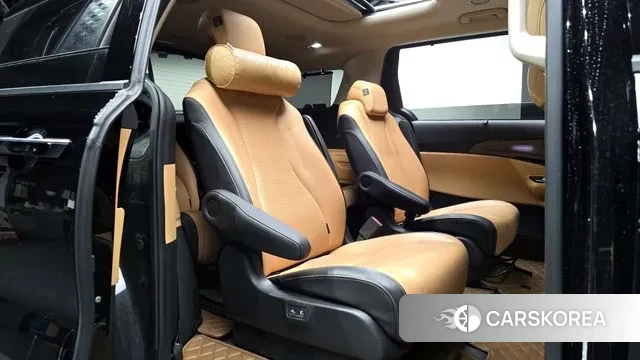 Kia Carnival 4th generation 2022 Черный из Кореи, фото 3