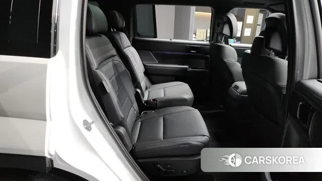 Hyundai Santa Fe (MX5) 2023 Белый из Кореи, фото 3