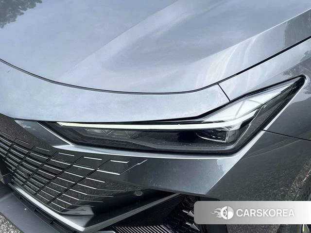 Chang'an UNI-V 2023 Темно-серый из Китая, фото 3