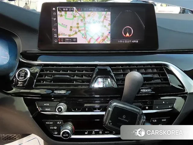 BMW 5 Series (G30) 2019 Серый из Кореи, фото 3