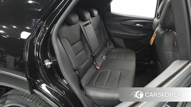 Chevrolet (GM Daewoo) Trailblazer 2022 Черный из Кореи, фото 3