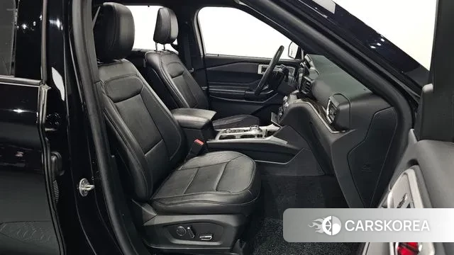 Ford Explorer 6th Generation 2020 Черный из Кореи, фото 3