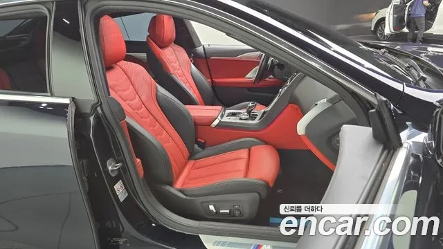 BMW 8 Series (G15) 2020 Черный из Кореи, фото 3