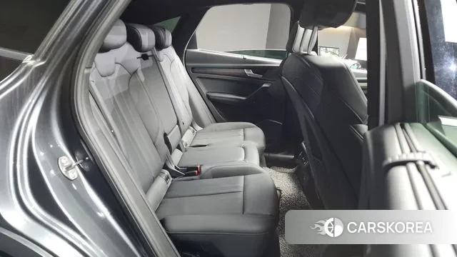 Audi Q5 (FY) id 3207430 из Кореи 3