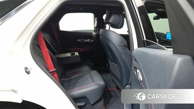 Genesis GV70 2021 Белый из Кореи, фото 3