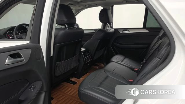 Mercedes-Benz GLE - Class W166 2018 Белый из Кореи, фото 3