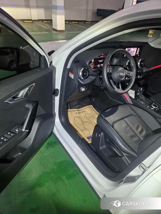 Audi Q2 2023 Белый из Кореи, фото 3