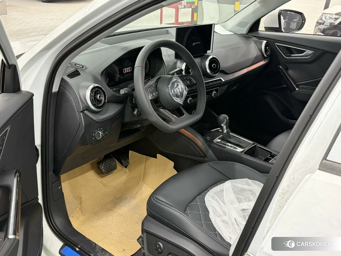 Audi Q2L 2025 Белый из Китая, фото 3