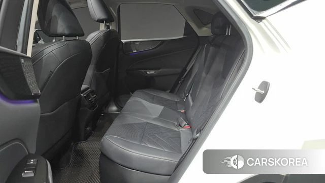 Lexus NX350h Second generation 2024 Белый из Кореи, фото 3