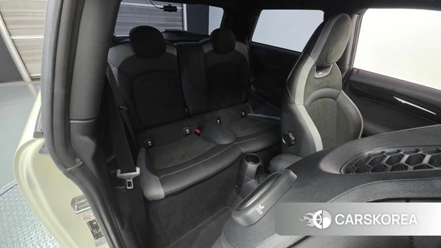 Mini Cooper S 2021 Жемчужный цвет из Кореи, фото 3