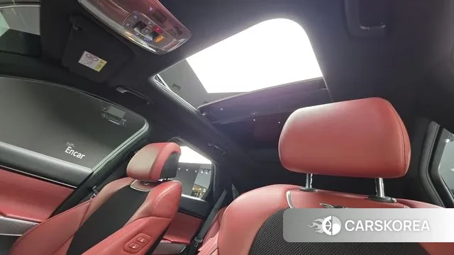 Genesis GV70 2022 Белый из Кореи, фото 3