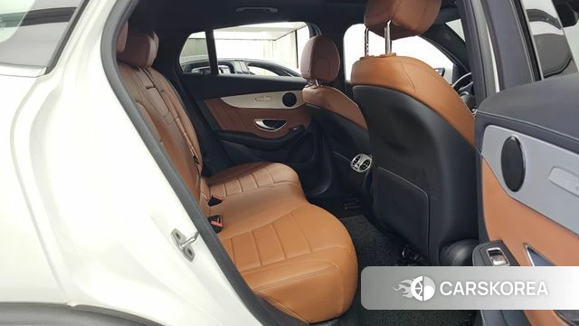 Mercedes-Benz GLC-Class X253 2023 Белый из Кореи, фото 3