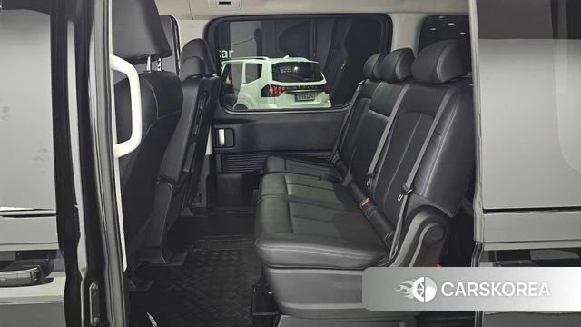 Hyundai Staria 2022 Черный из Кореи, фото 3