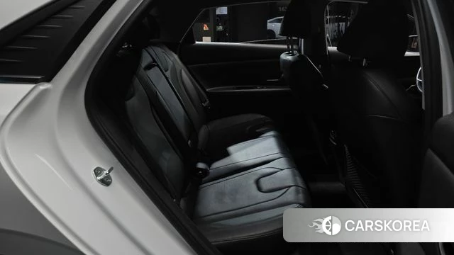 Hyundai Avante (CN7) 2022 Белый из Кореи, фото 3