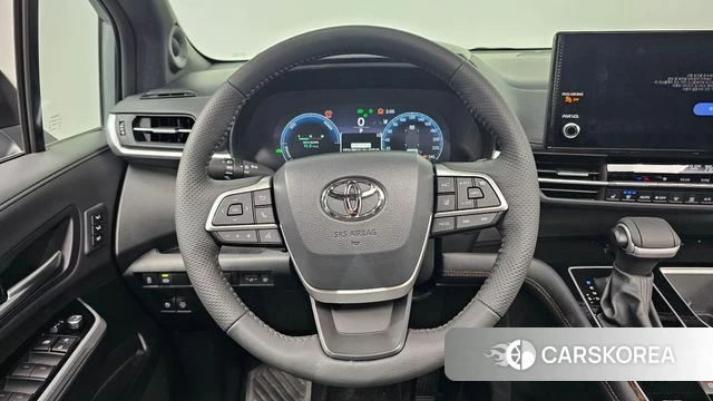 Toyota Sienna 4th Generation 2025 Серебряный из Кореи, фото 3