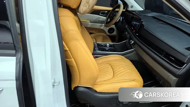 Kia The New Carnival 4th Generation 2024 Белый из Кореи, фото 3