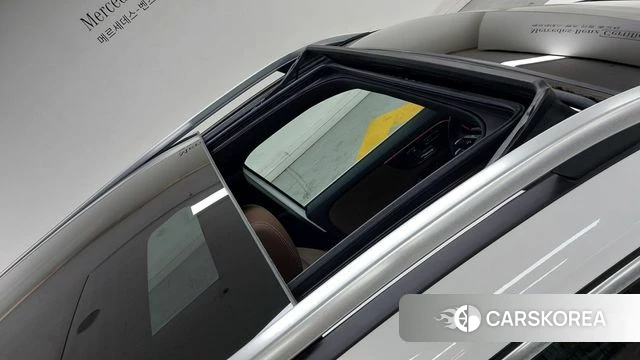 Mercedes-Benz GLB-Class X247 2025 Белый из Кореи, фото 3