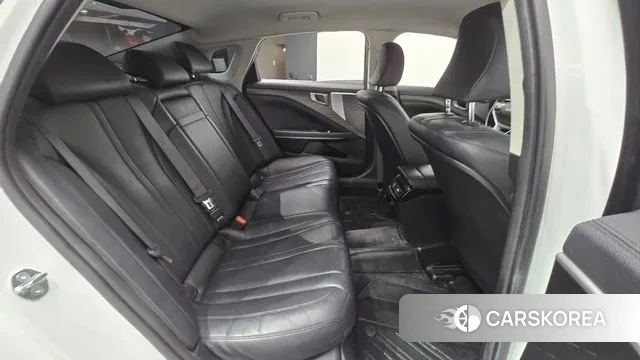 Kia K8 2023 Белый из Кореи, фото 3