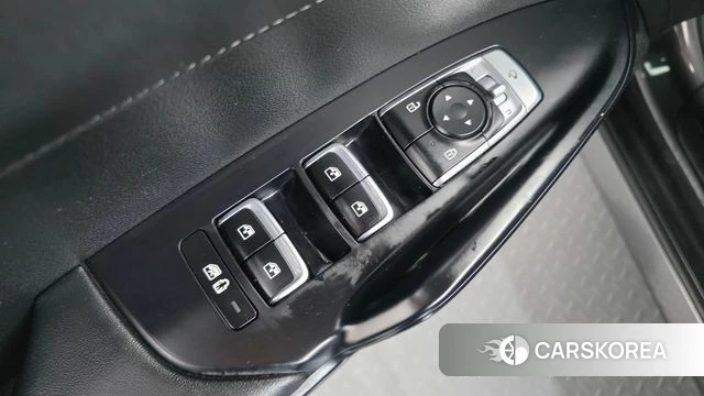 Kia K5 3rd generation 2023 Серый из Кореи, фото 3