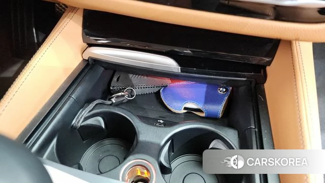 BMW 5 Series (G30) 2019 Белый из Кореи, фото 3