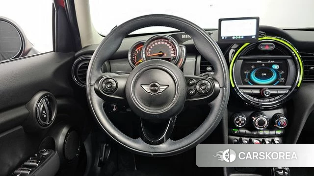Mini Cooper D 2018 Красный из Кореи, фото 3