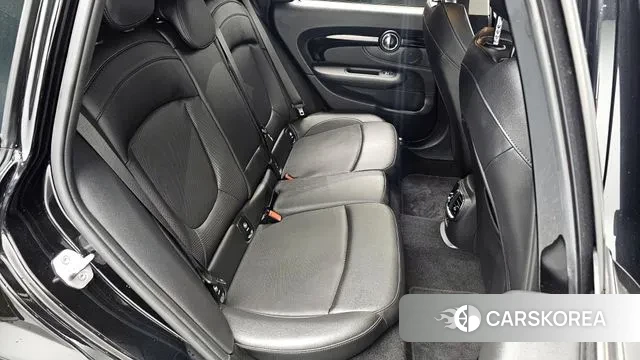 Mini Cooper Clubman 2023 Черный из Кореи, фото 3