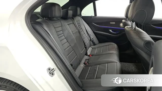 Mercedes-Benz E-Class W213 2020 Белый из Кореи, фото 3