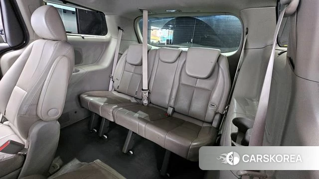 Kia All New Carnival 2018 Белый из Кореи, фото 3