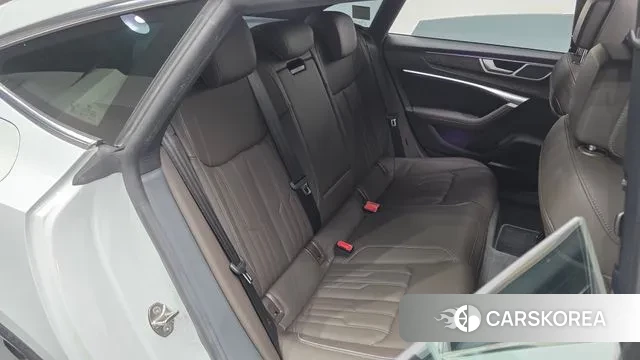 Audi A7 (4K) 2020 Белый из Кореи, фото 3