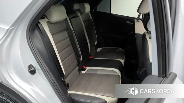 Volkswagen T-Roc 2021 Белый из Кореи, фото 3