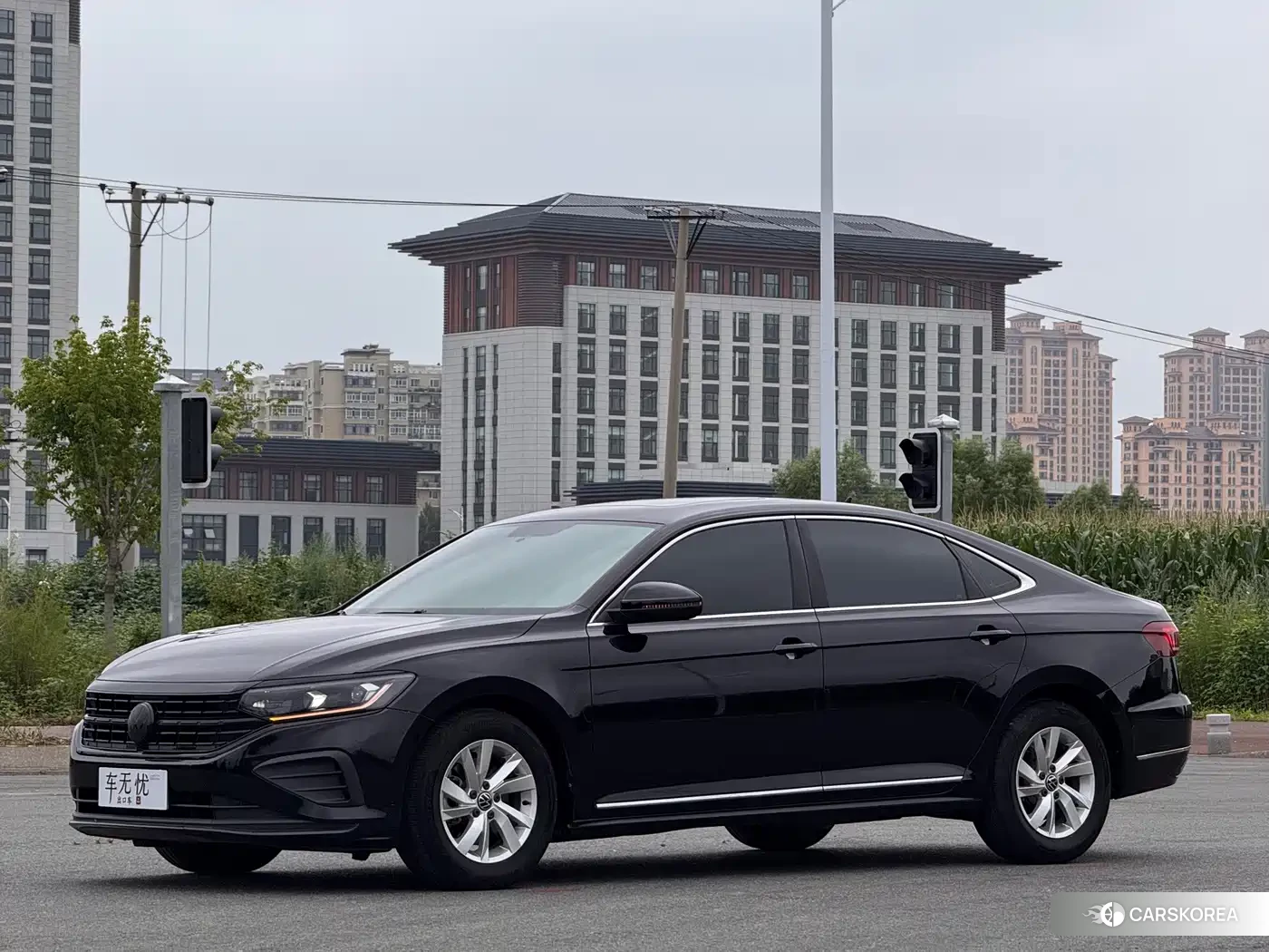 Volkswagen Passat 2023 Черный из Китая, фото 3
