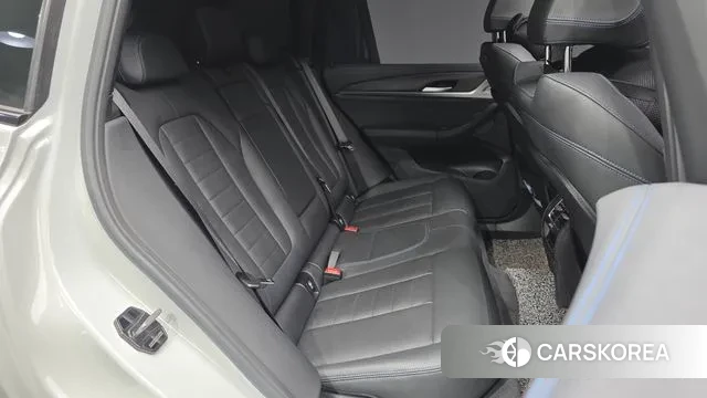 BMW iX3 2021 Белый из Кореи, фото 3