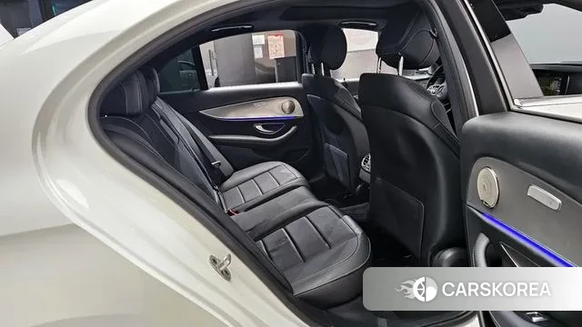 Mercedes-Benz E-Class W213 2019 Белый из Кореи, фото 3