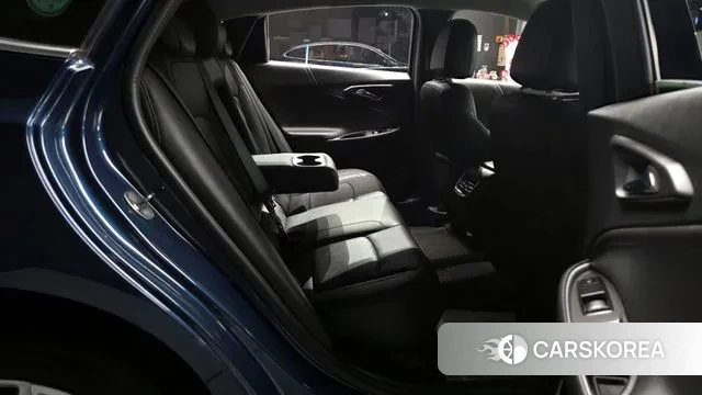 Chevrolet (GM Daewoo) The New Malibu 2019 Синий из Кореи, фото 3