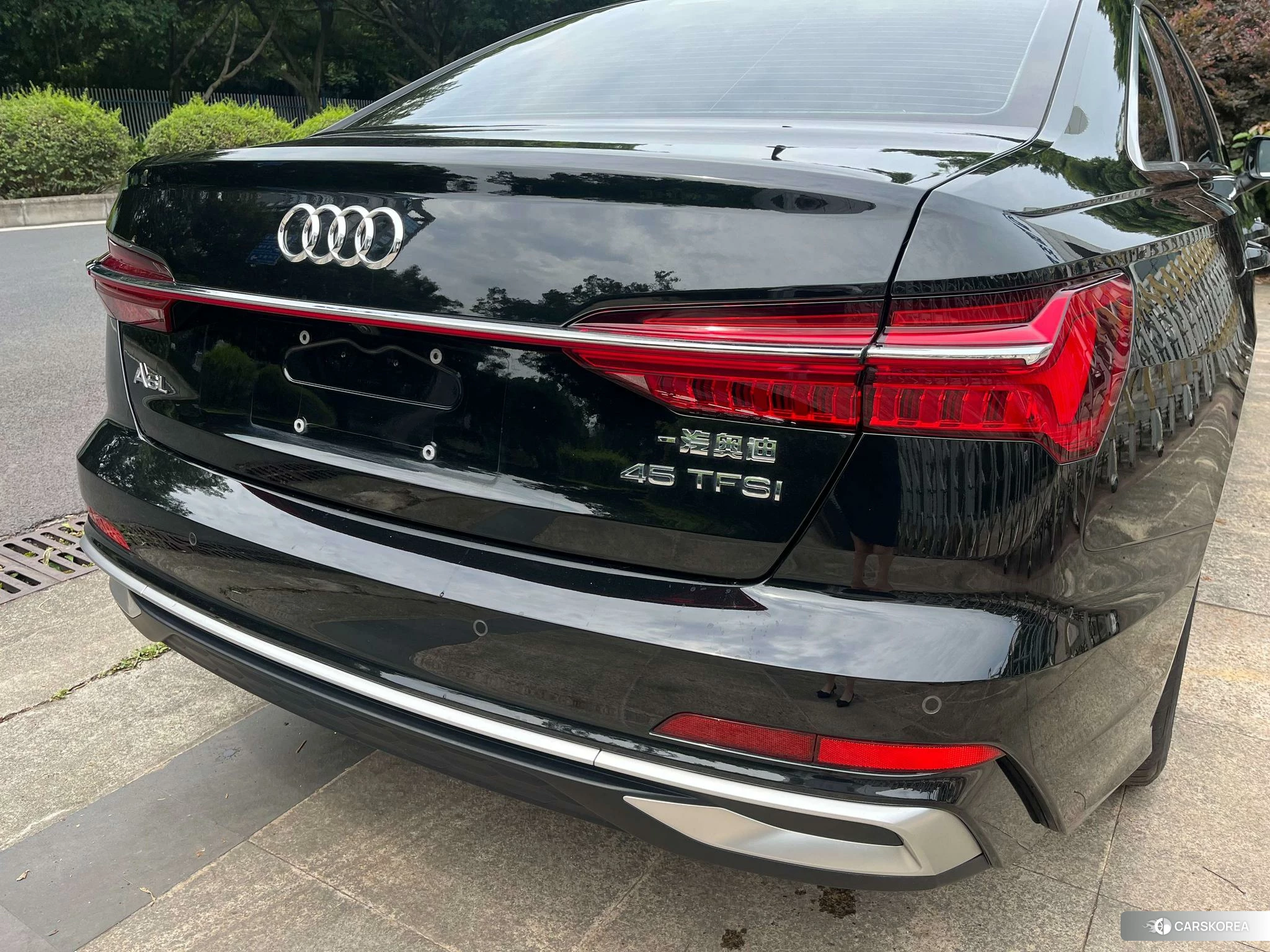Audi A6L 2023 Черный из Китая, фото 3