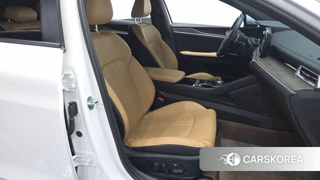 Kia K5 3rd generation 2022 Белый из Кореи, фото 3