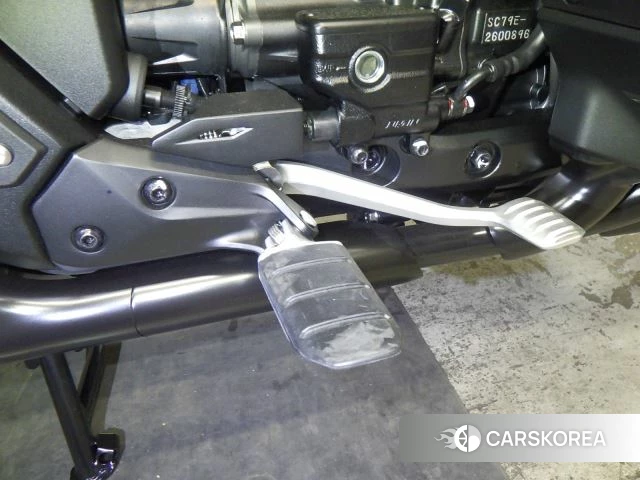 Проданный Honda GL1800 TOUR DCT id 4206174 из Японии, фото 3