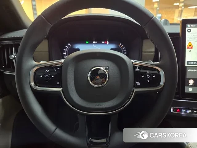 Volvo S90 2025 Белый из Кореи, фото 3