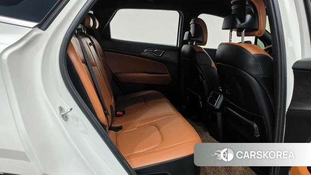 Kia Sportage 5th Generation Hybrid 2021 Белый из Кореи, фото 3
