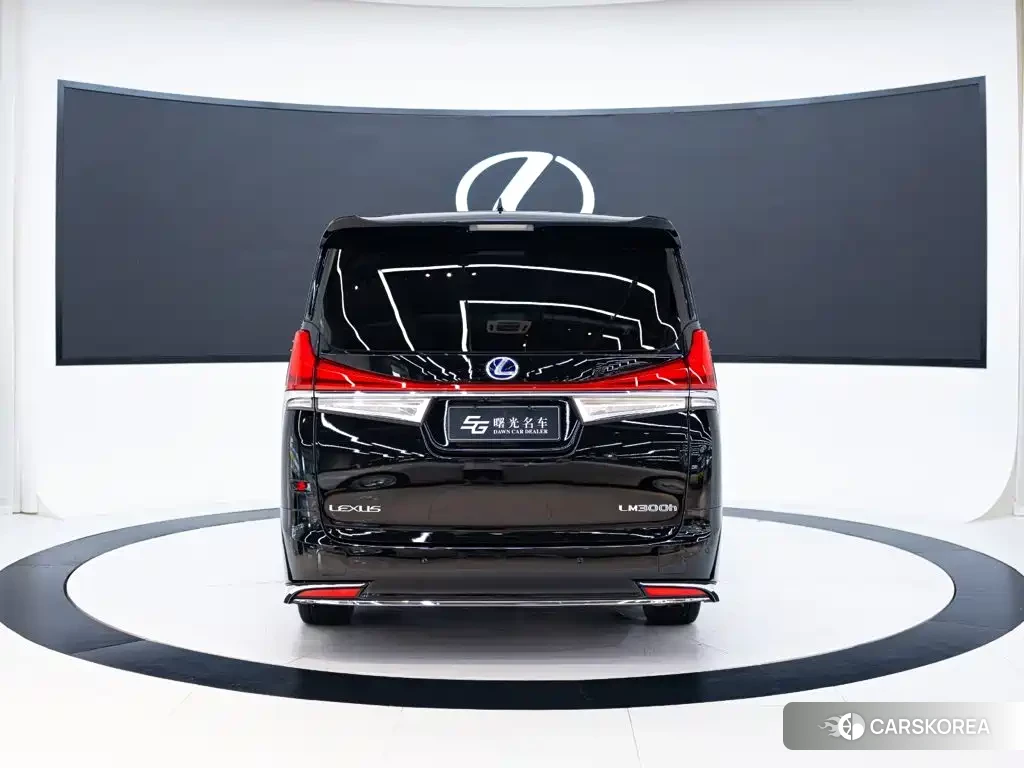 Lexus LM 2023 Черный из Китая, фото 3