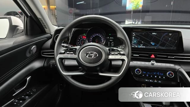 Hyundai Avante (CN7) 2022 Белый из Кореи, фото 3