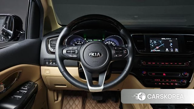 Kia The New Carnival 2018 Черный из Кореи, фото 3