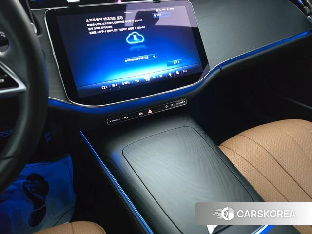 Mercedes-Benz E-Class W214 2025 Серебряный из Кореи, фото 3