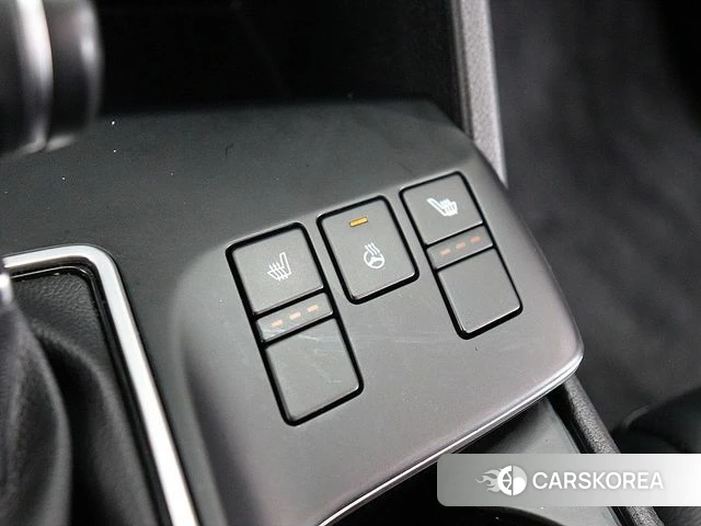 Kia Sportage 5th Generation 2022 Белый из Кореи, фото 3