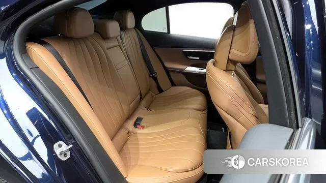 Mercedes-Benz E-Class W214 2024 Синий из Кореи, фото 3