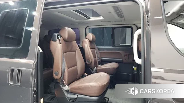 Hyundai The New Grand Starex 2019 Серый из Кореи, фото 3